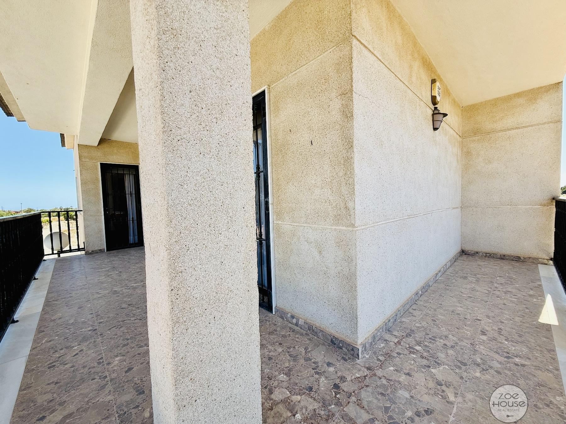 Venta de chalet en Elche-Elx