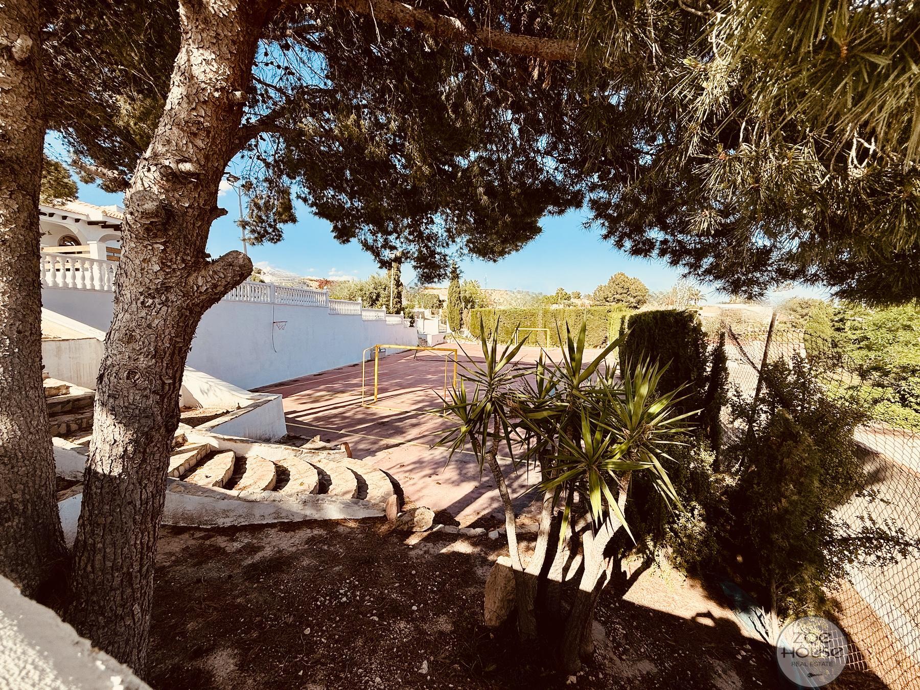 Venta de chalet en Elche-Elx