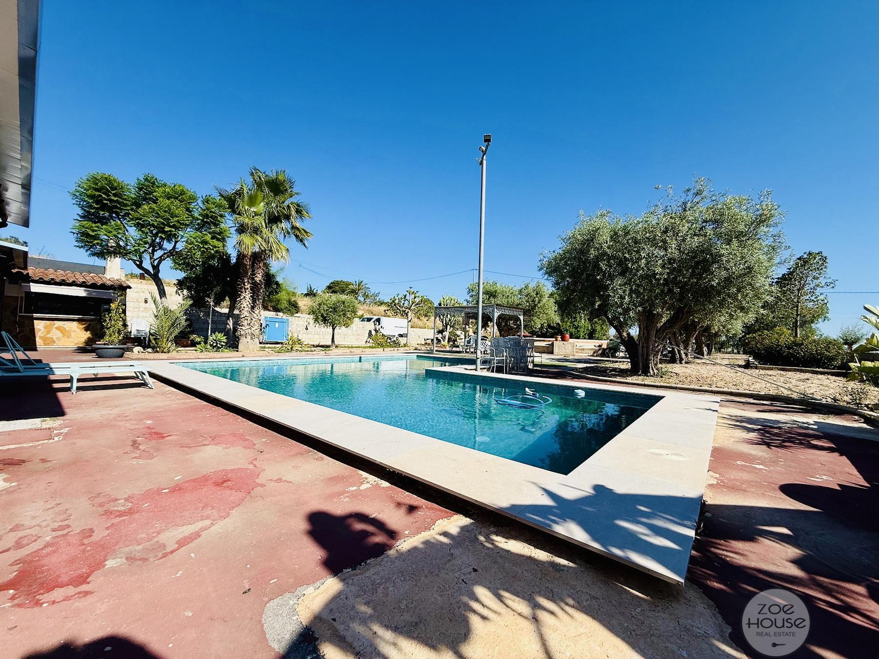 Venta de chalet en Elche-Elx