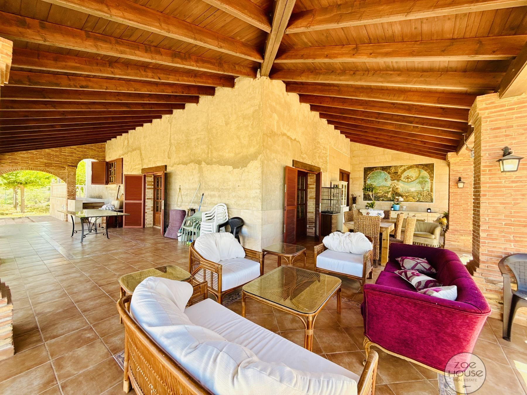 Venta de chalet en Elche-Elx