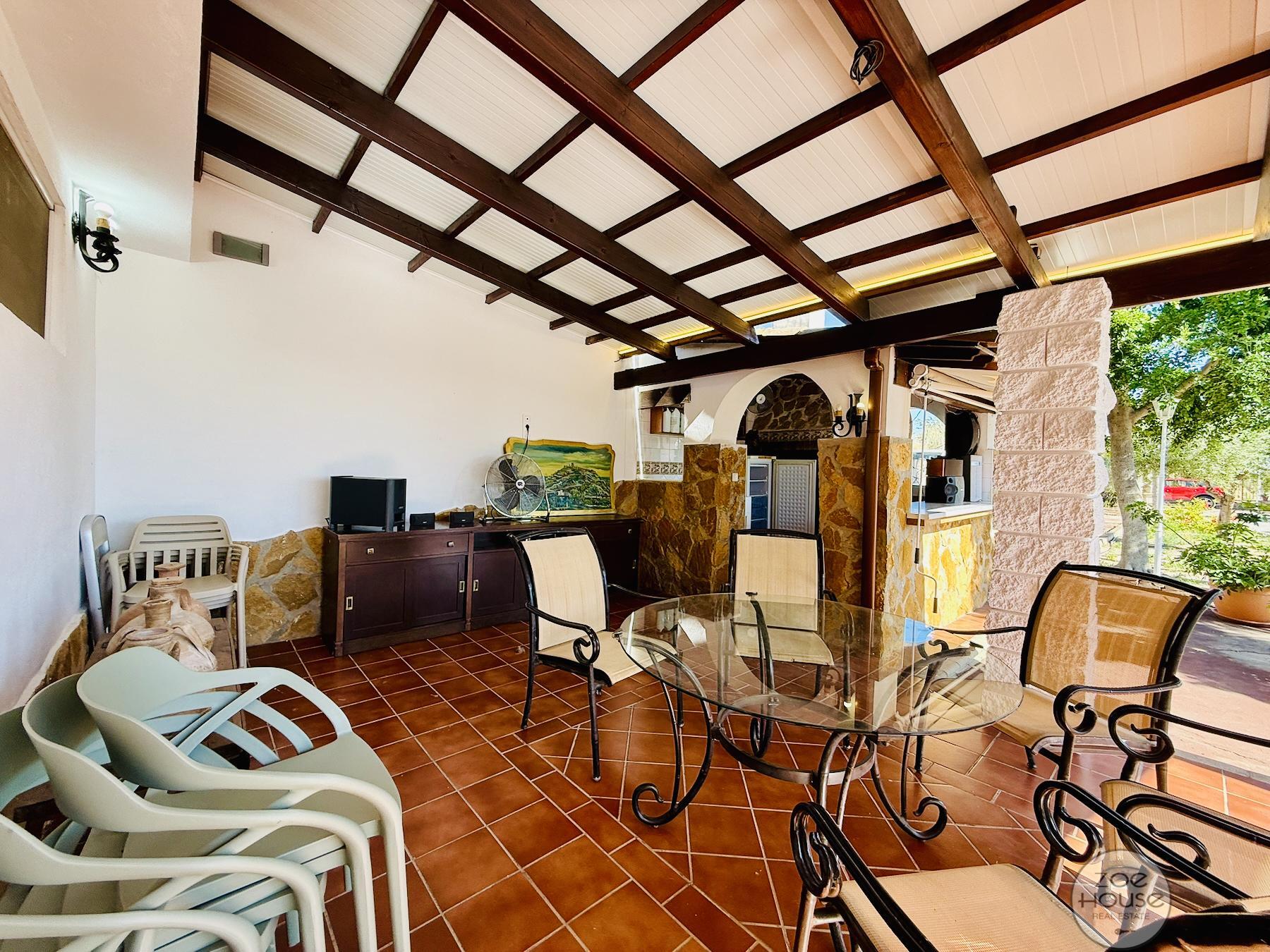 Venta de chalet en Elche-Elx