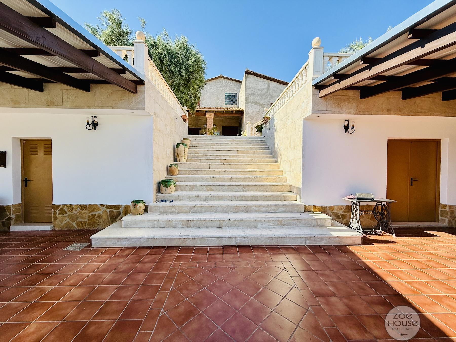 Venta de chalet en Elche-Elx