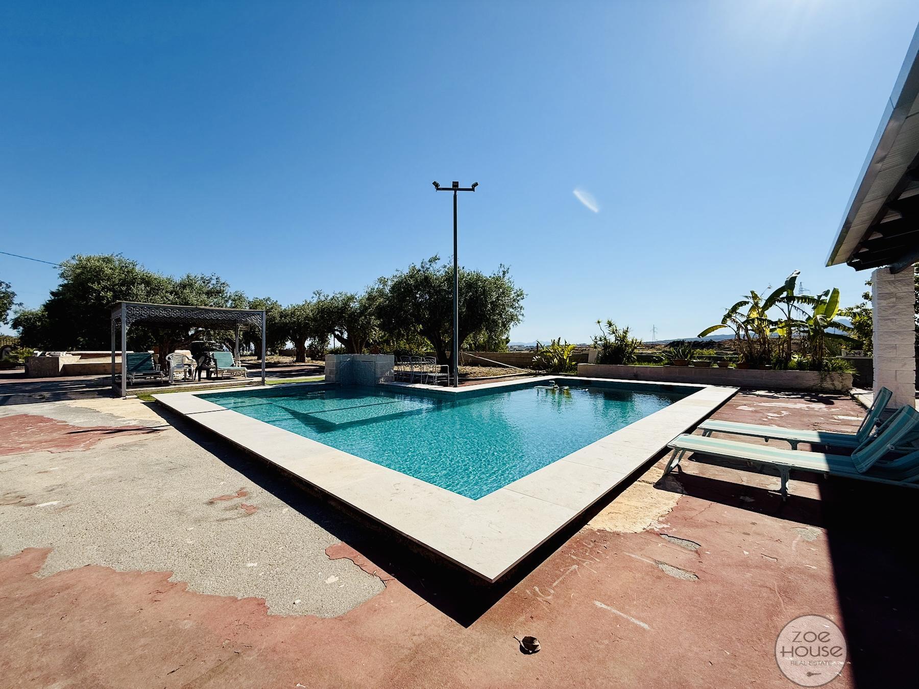 Venta de chalet en Elche-Elx