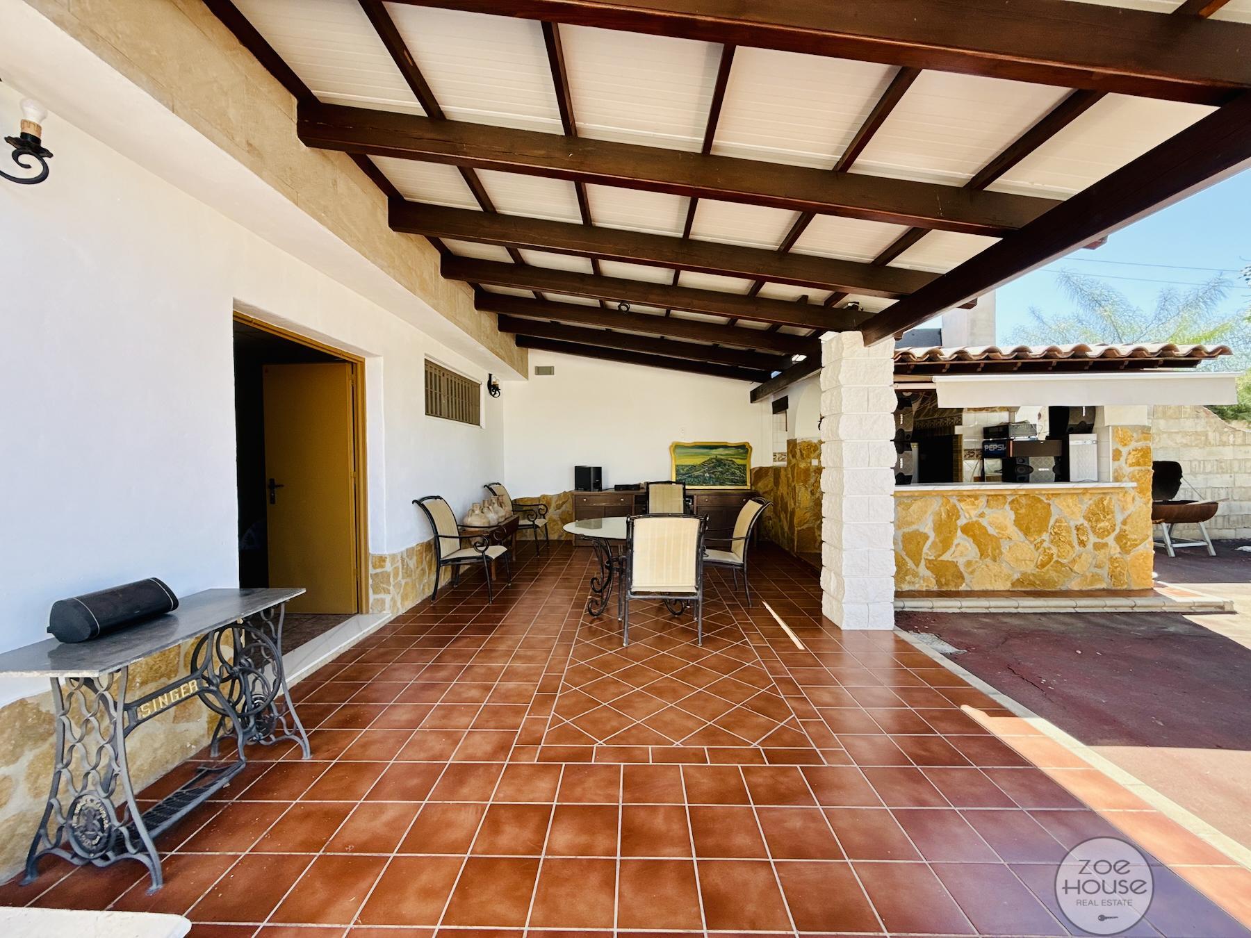 Venta de chalet en Elche-Elx