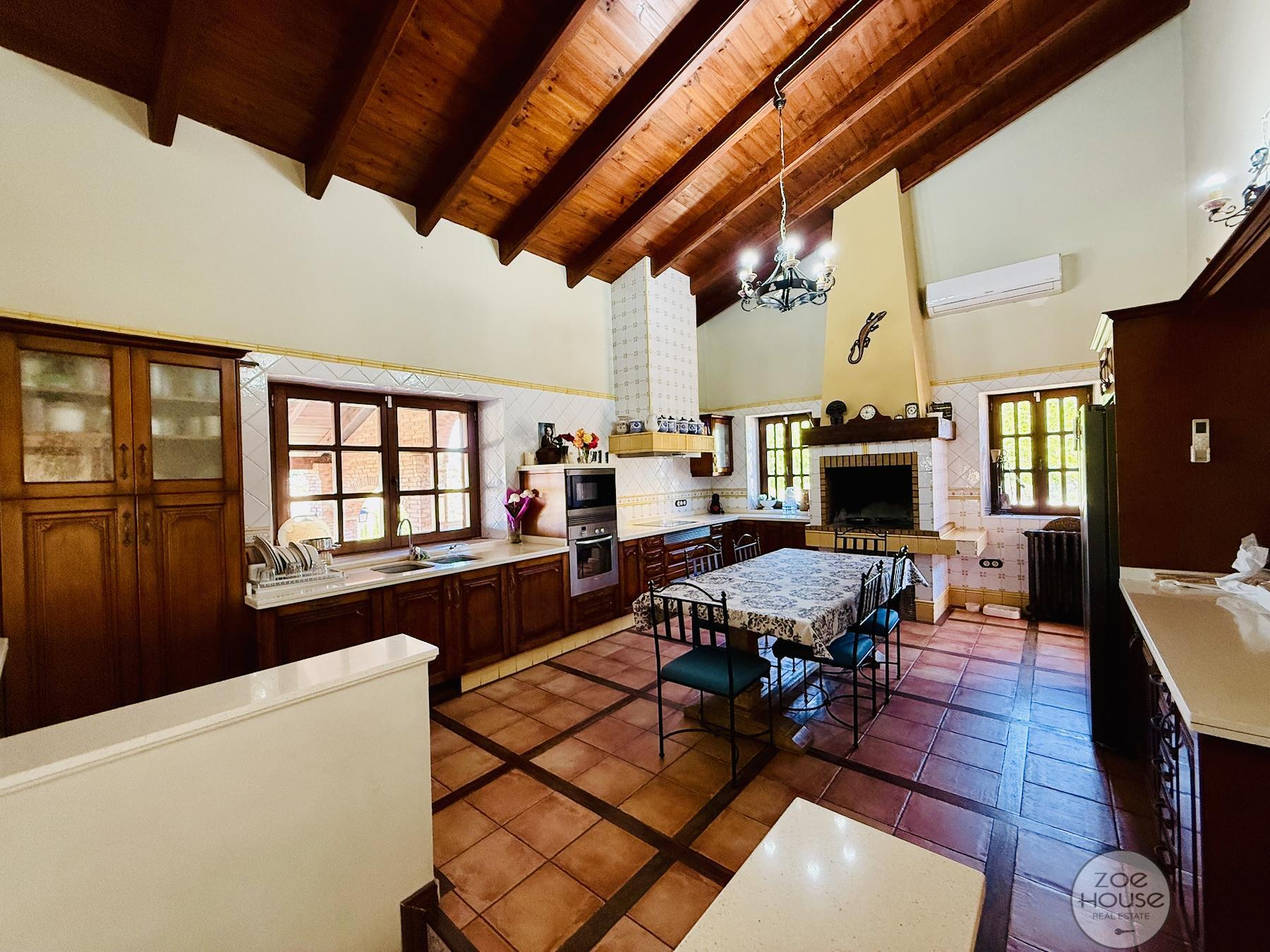 Venta de chalet en Elche-Elx