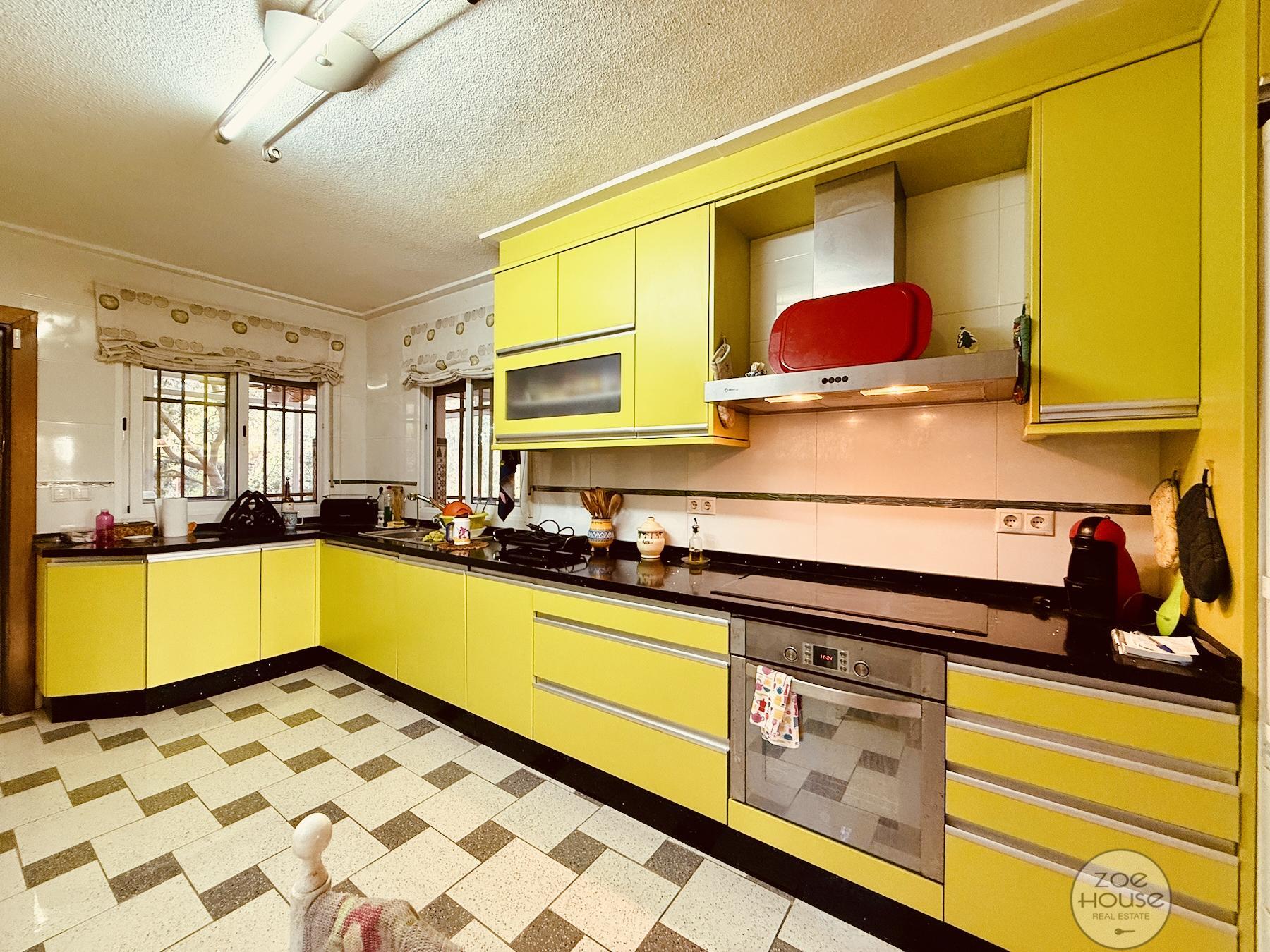 Venta de chalet en Elche-Elx