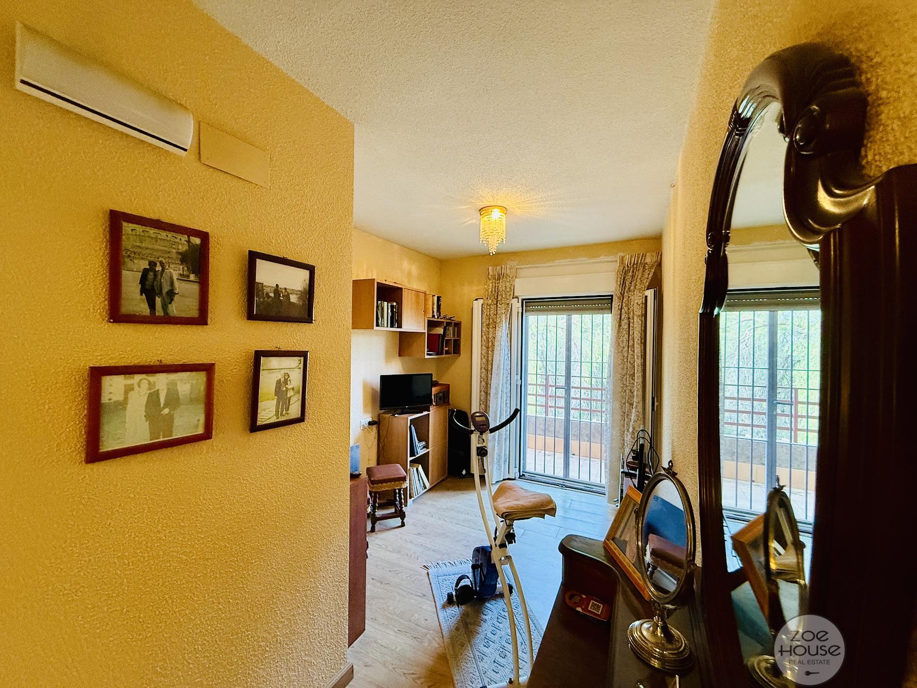 Venta de chalet en Elche-Elx
