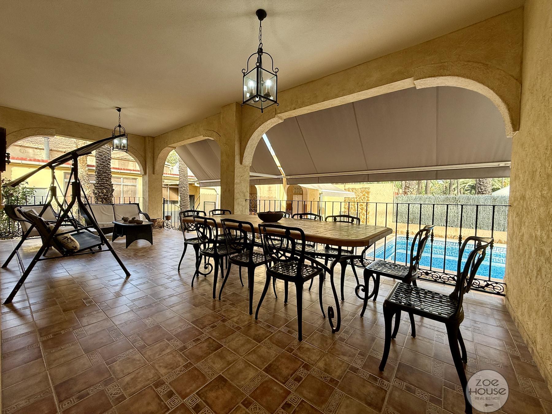 Venta de chalet en Elche-Elx