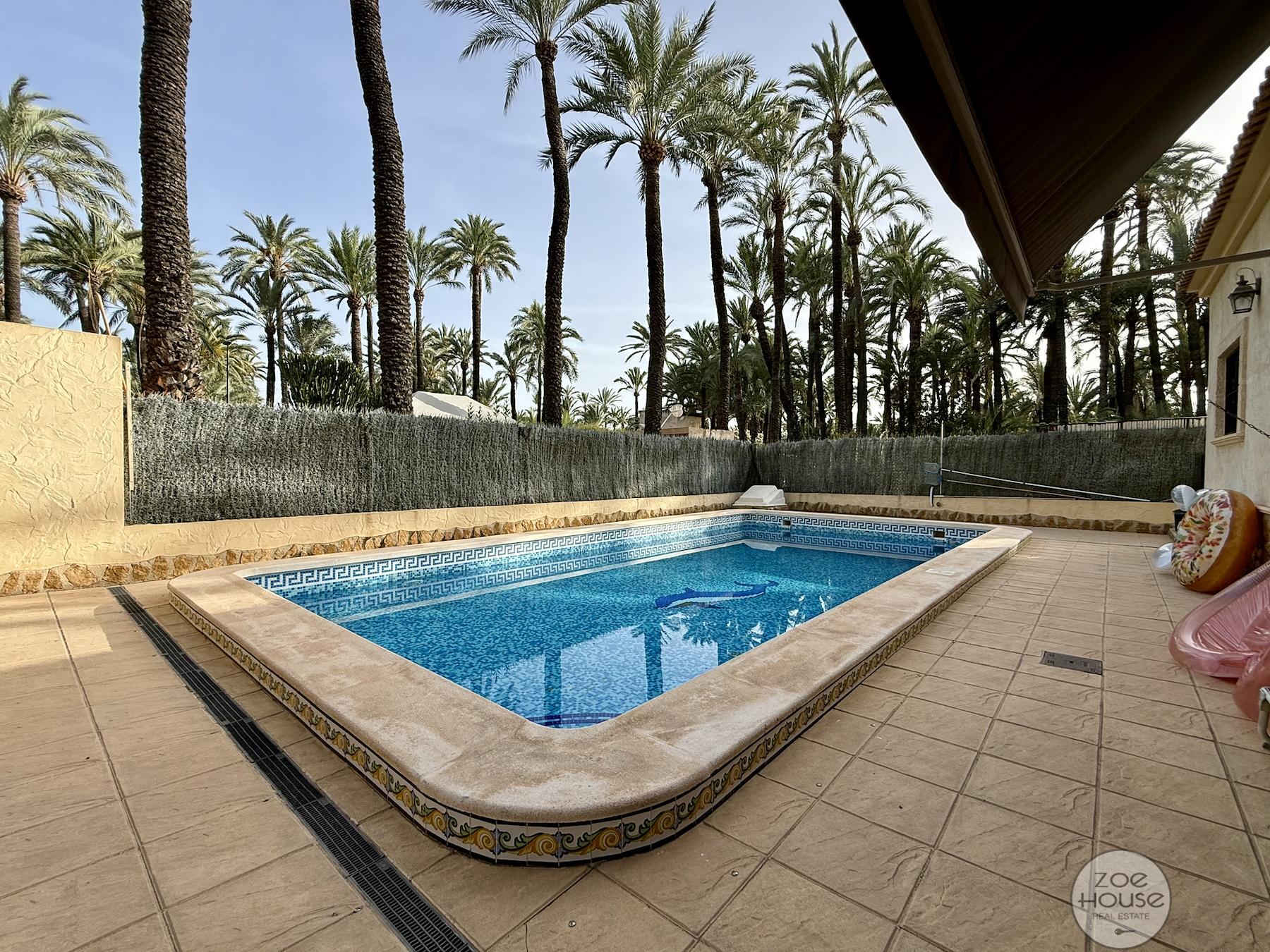 Venta de chalet en Elche-Elx