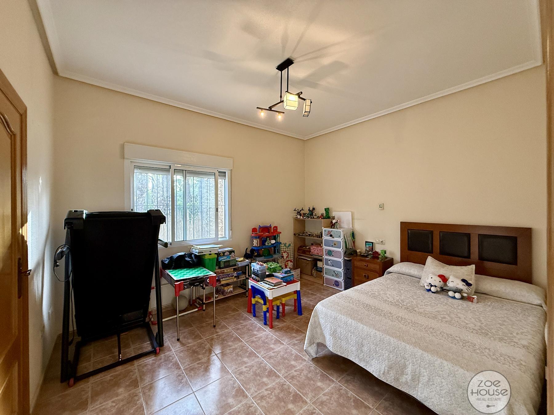 Venta de chalet en Elche-Elx