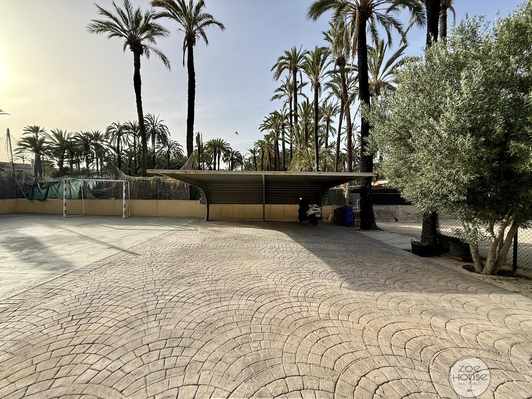 Venta de chalet en Elche-Elx