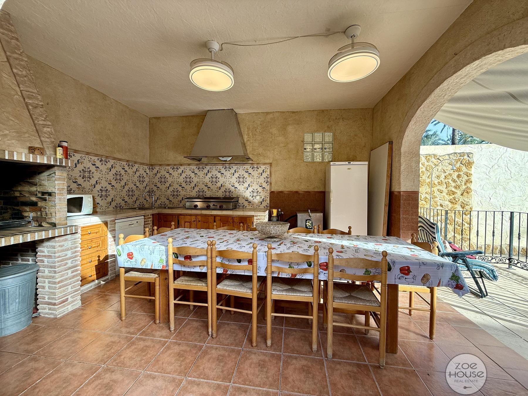 Venta de chalet en Elche-Elx