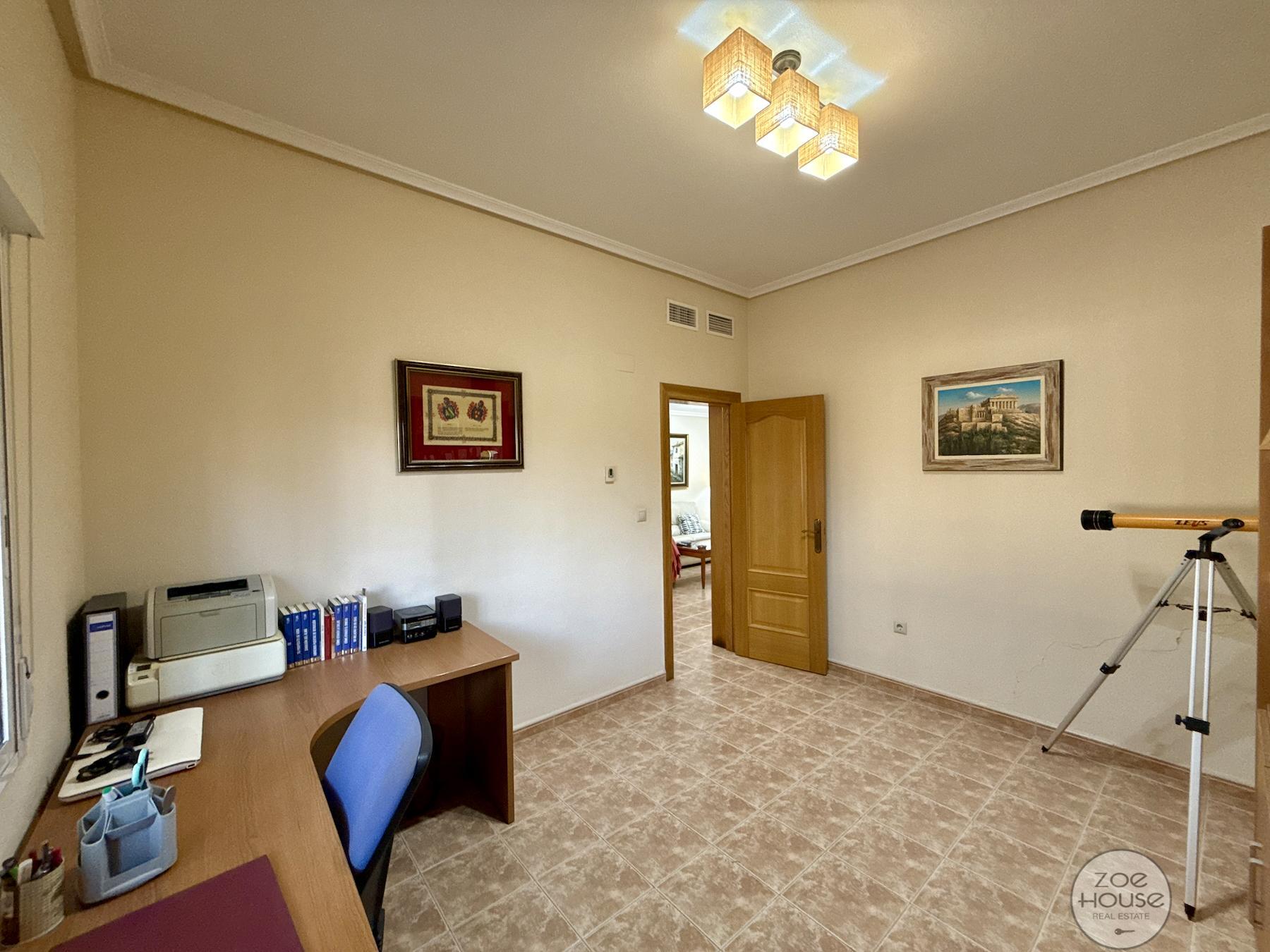 Venta de chalet en Elche-Elx