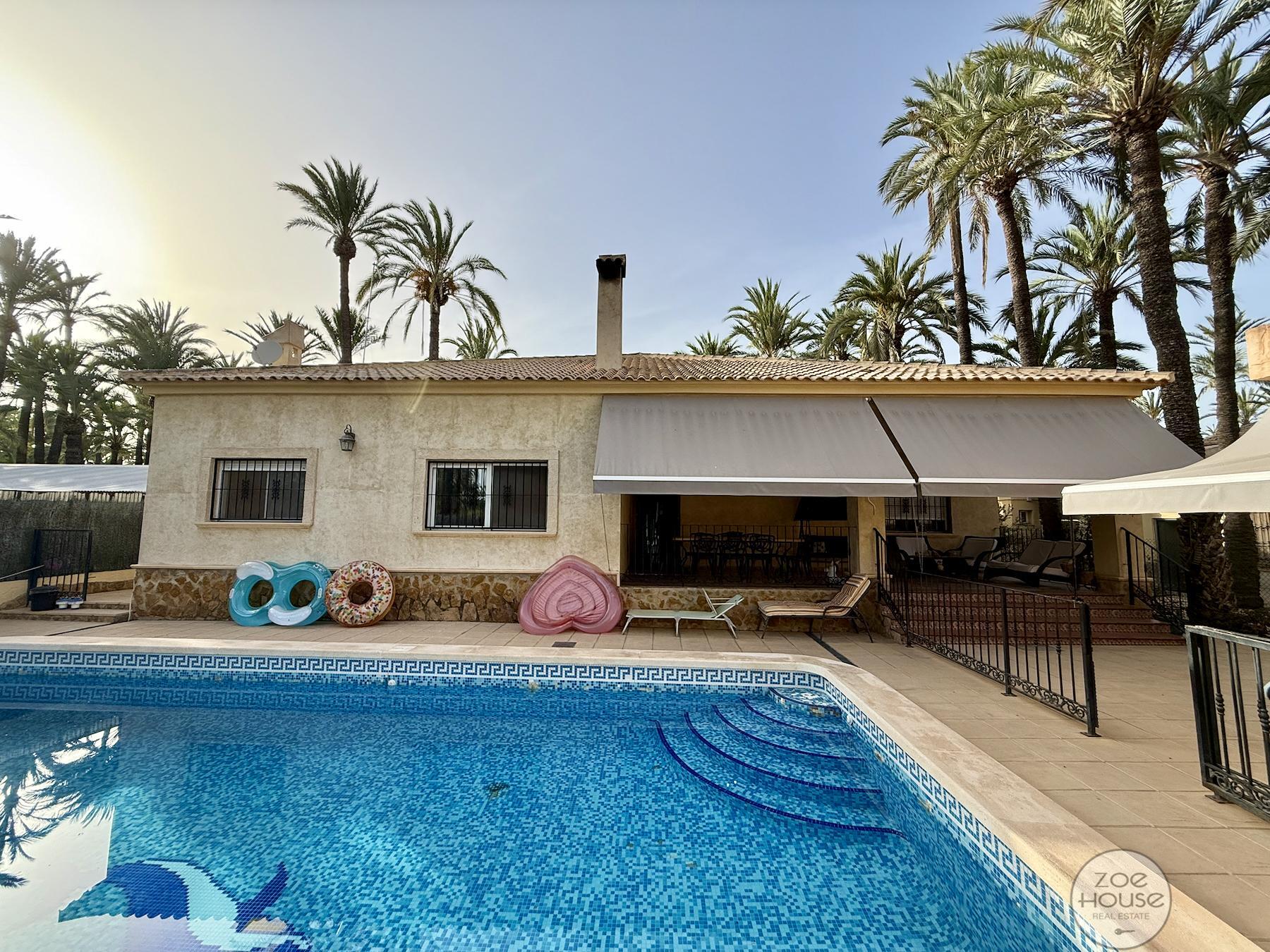 Venta de chalet en Elche-Elx