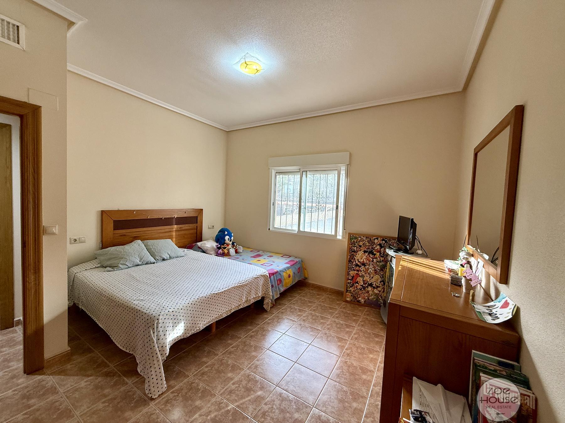 Venta de chalet en Elche-Elx