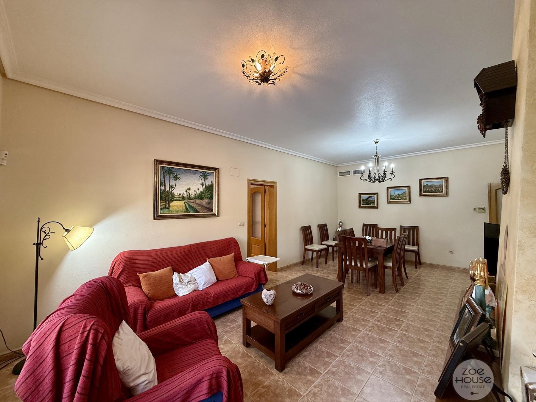 Venta de chalet en Elche-Elx