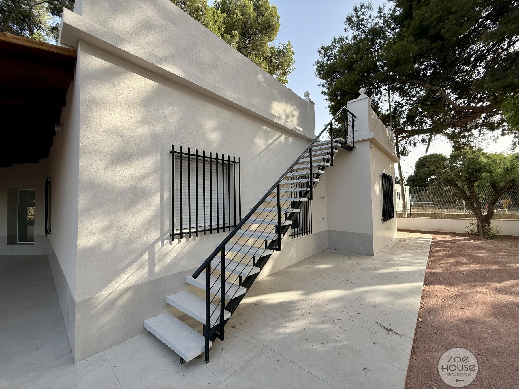 Venta de chalet en Elche-Elx