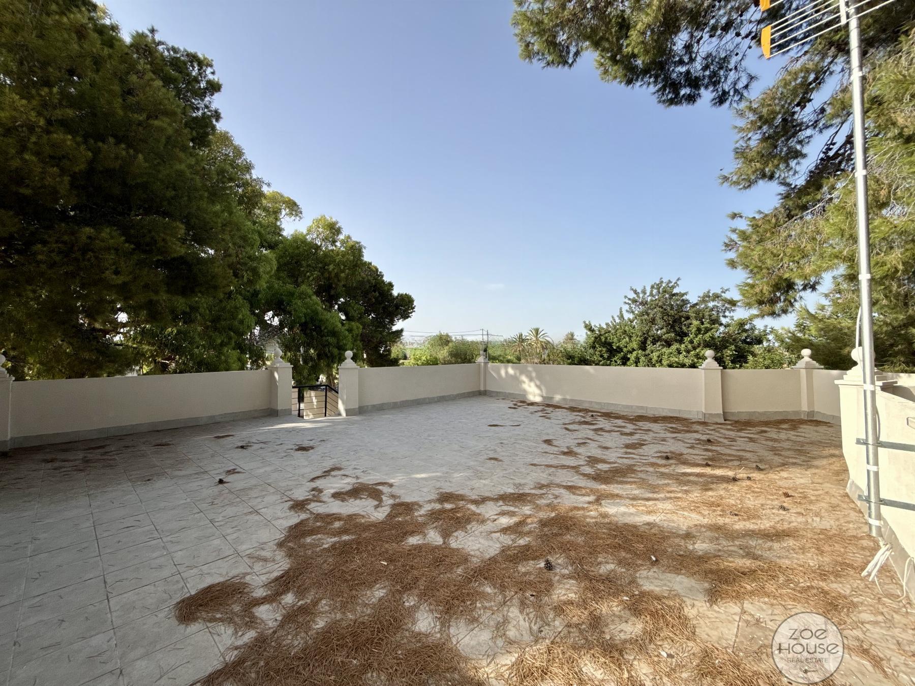 Venta de chalet en Elche-Elx