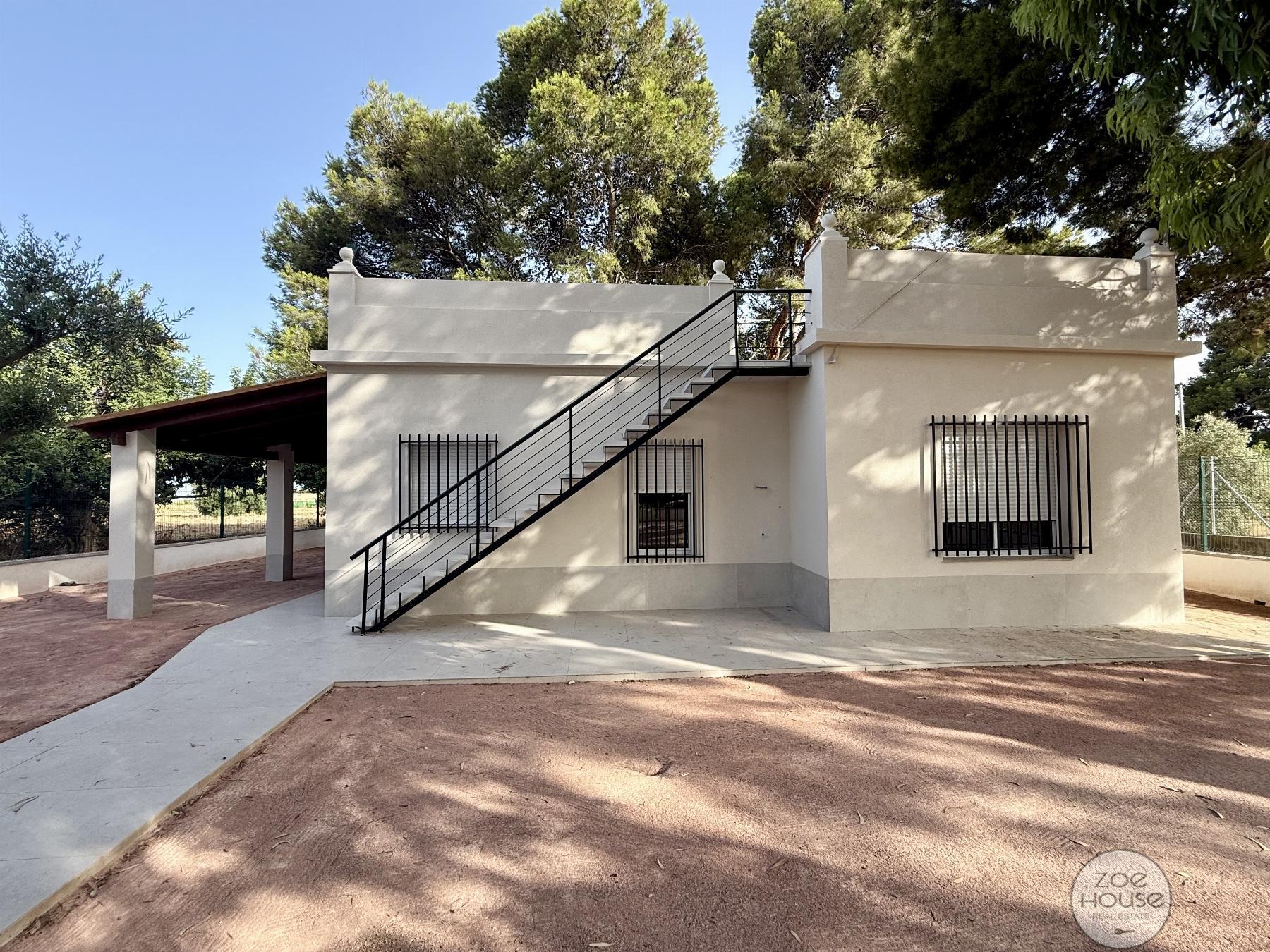 Venta de chalet en Elche-Elx