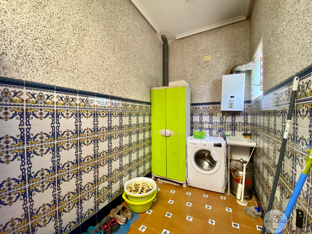 Venta de chalet en Elche-Elx