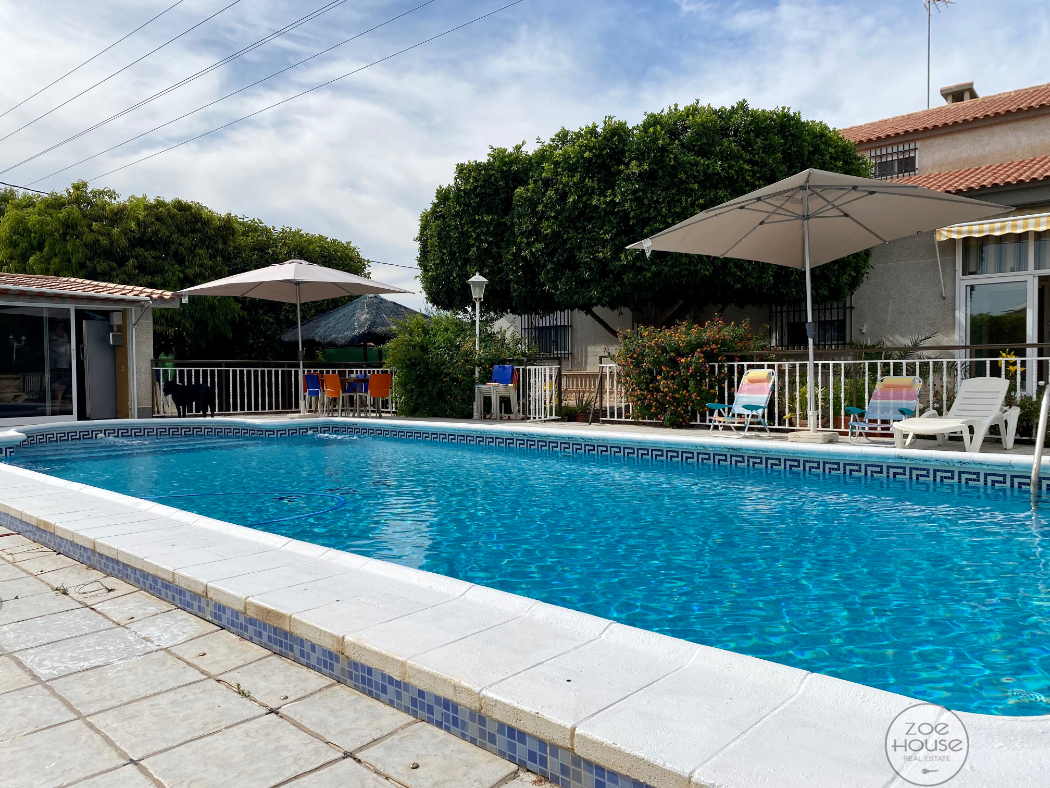 Venta de chalet en Elche-Elx