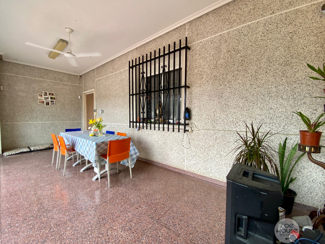 Venta de chalet en Elche-Elx