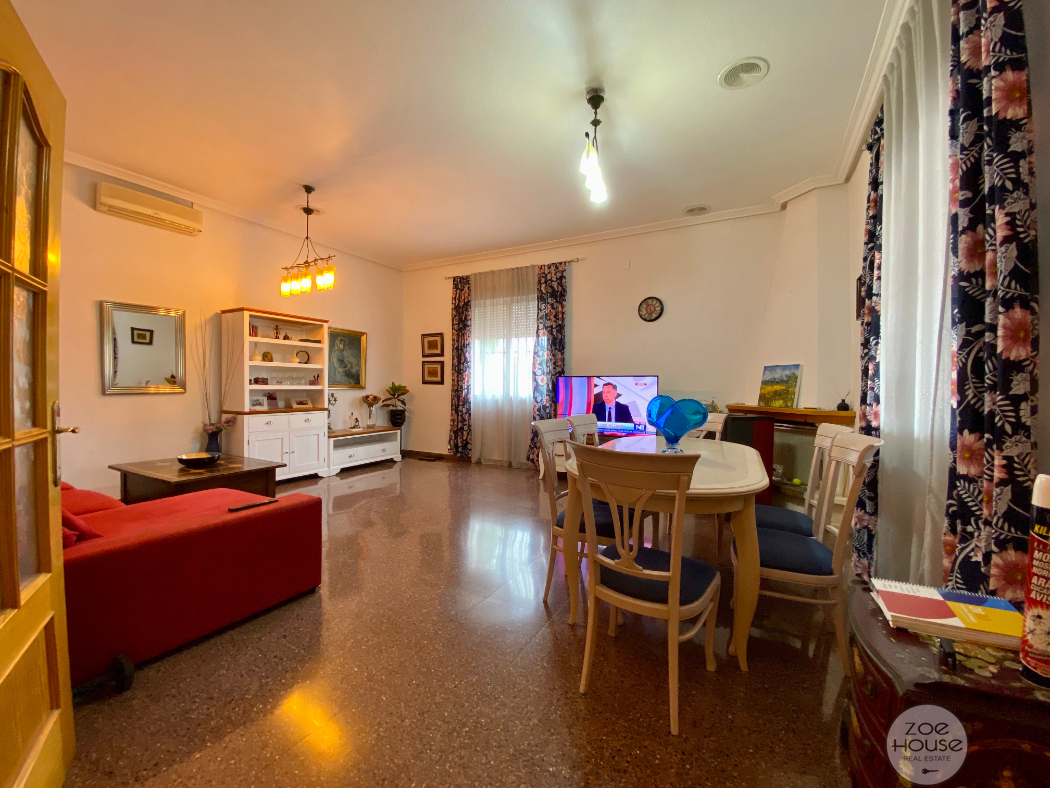 Venta de chalet en Elche-Elx