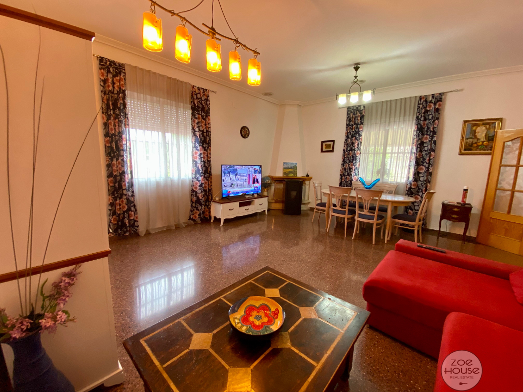 Venta de chalet en Elche-Elx