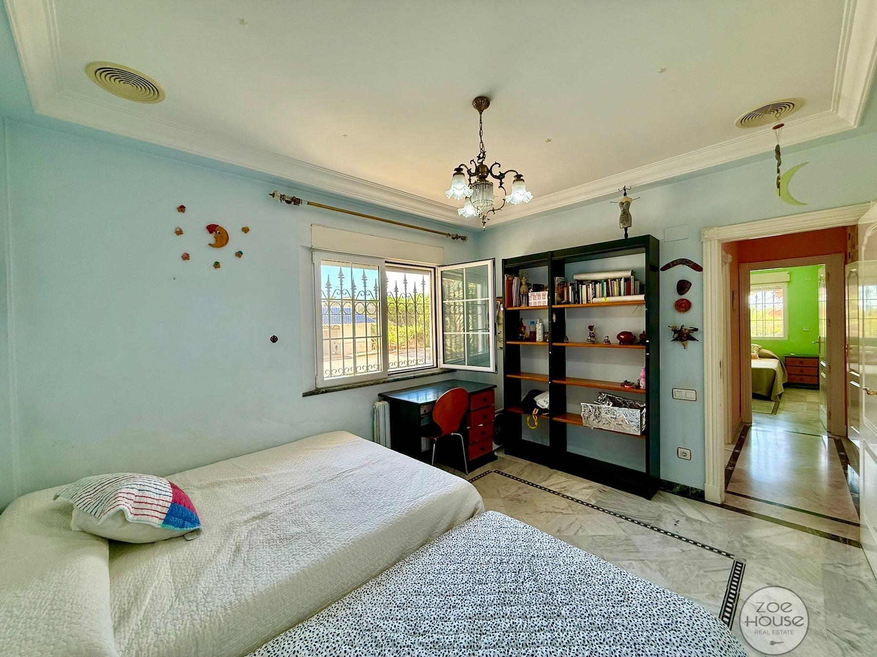 Venta de chalet en Elche-Elx