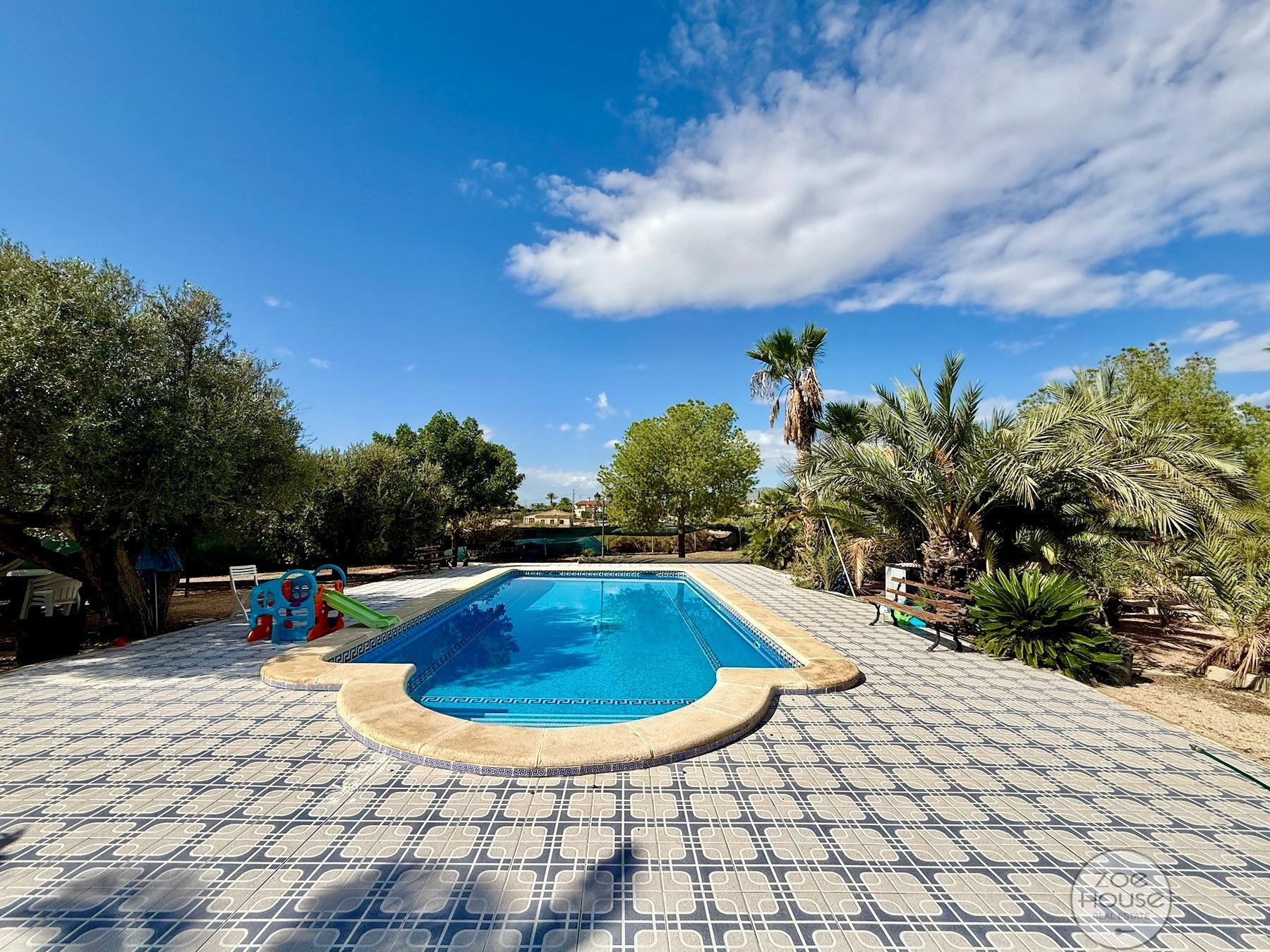 Venta de chalet en Elche-Elx