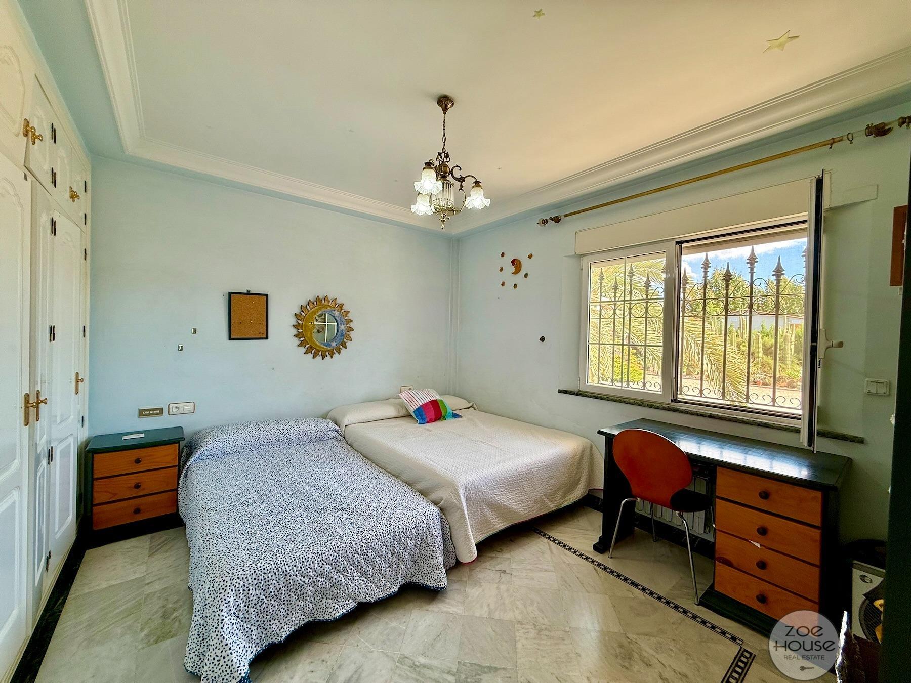 Venta de chalet en Elche-Elx