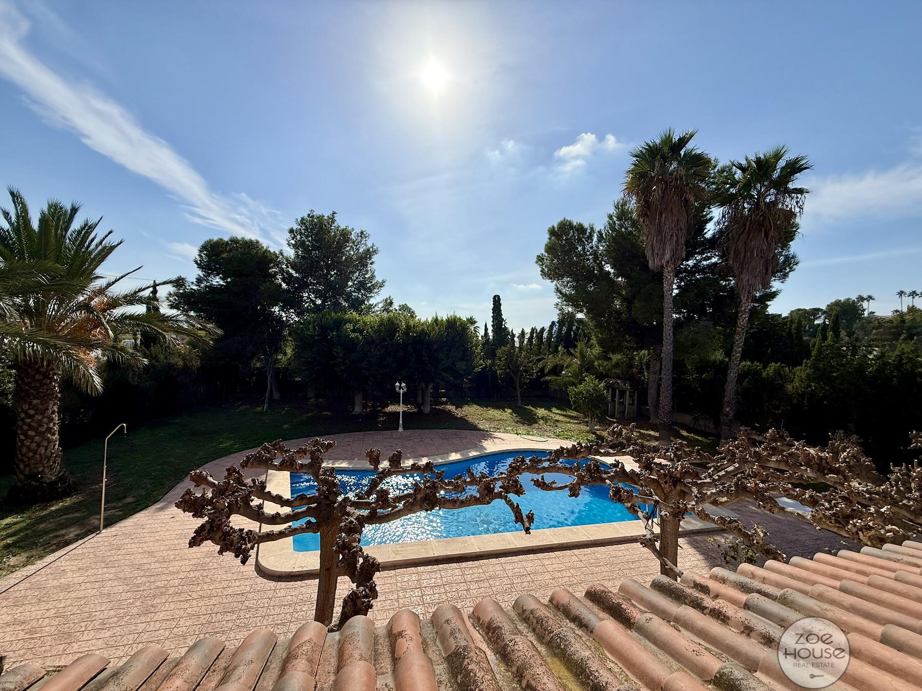 Venta de chalet en Elche-Elx