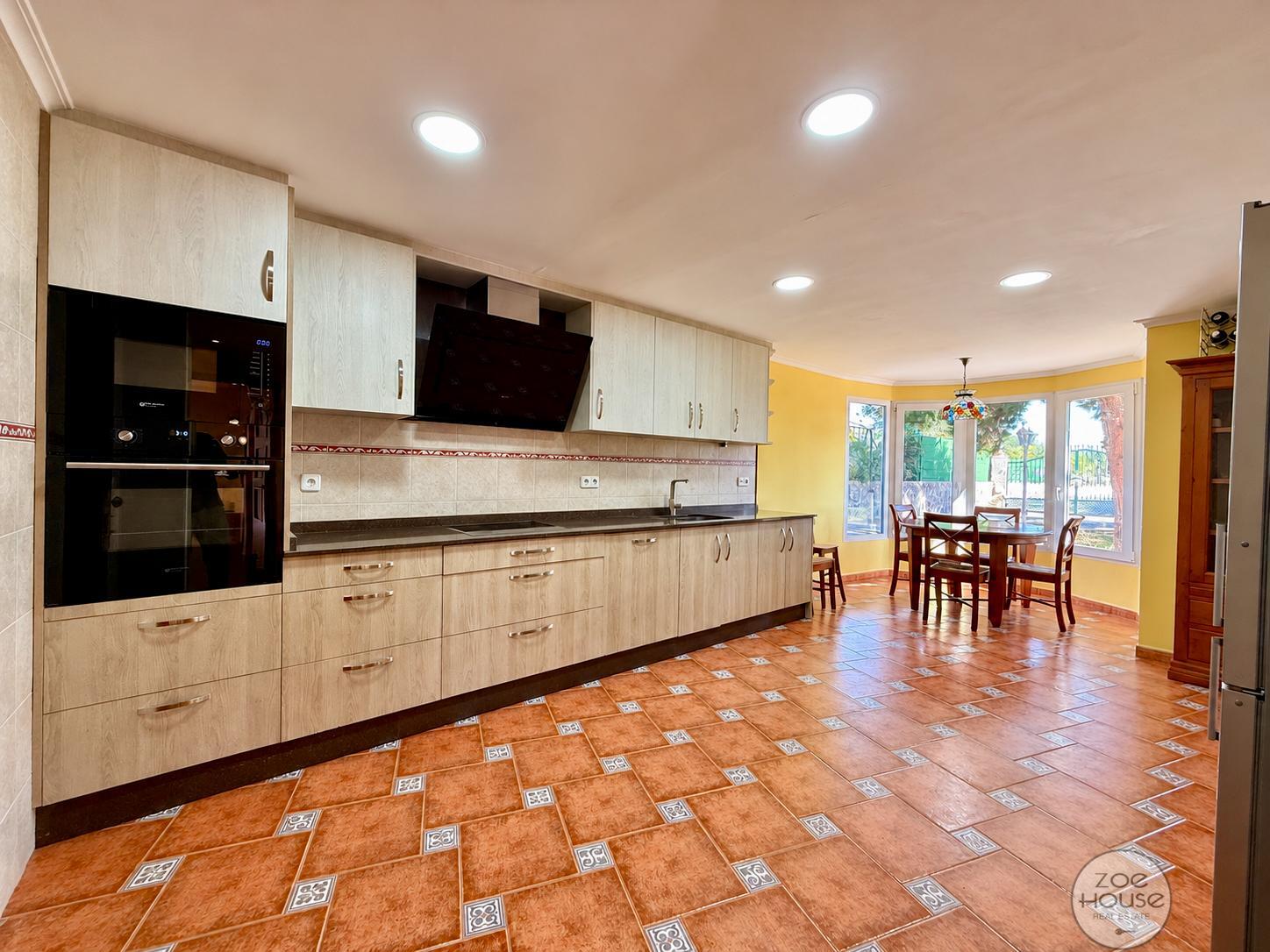 Venta de chalet en Elche-Elx