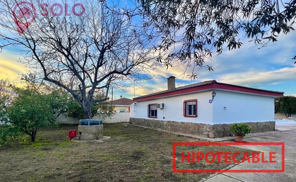For sale of house in Córdoba