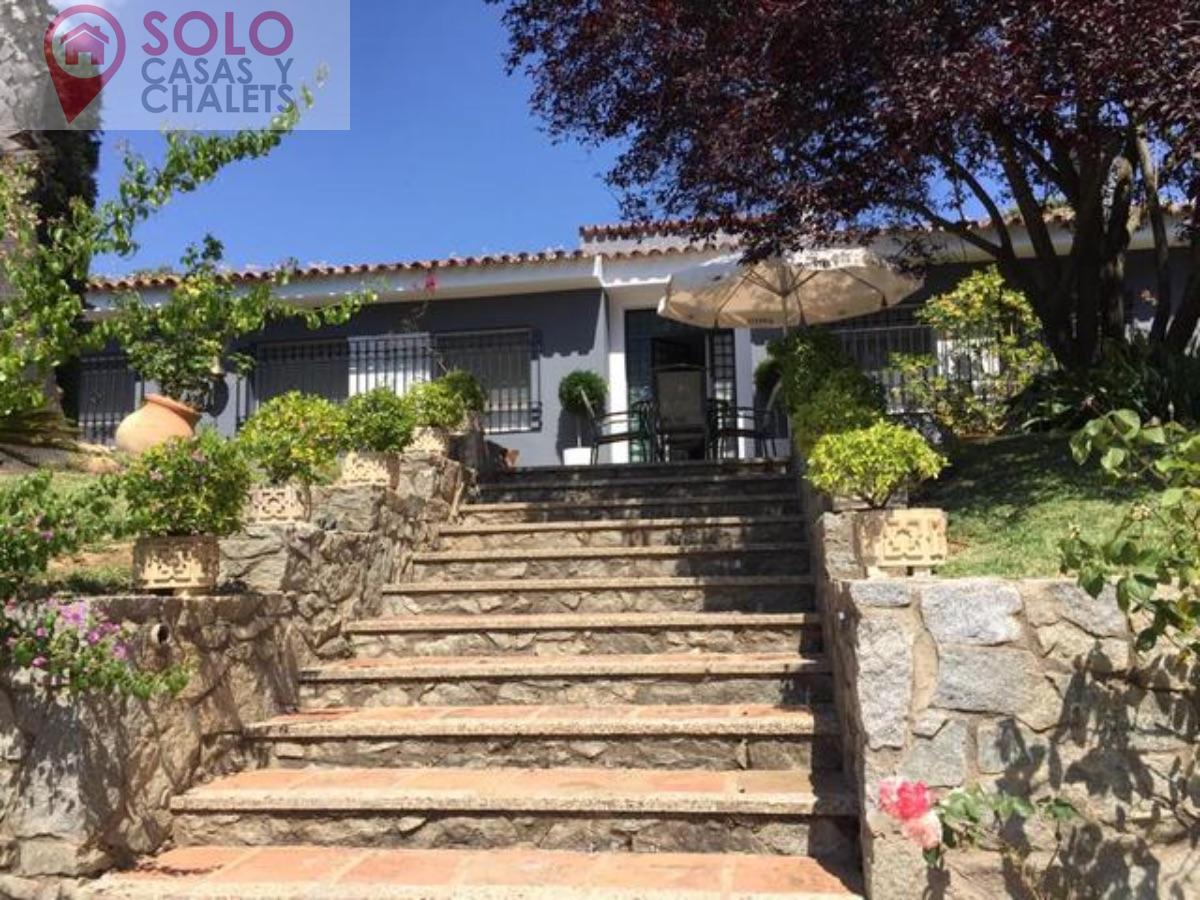 For sale of chalet in Córdoba