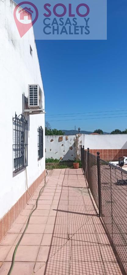 For sale of chalet in Córdoba