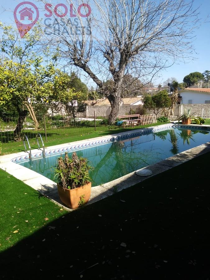 For sale of chalet in Córdoba