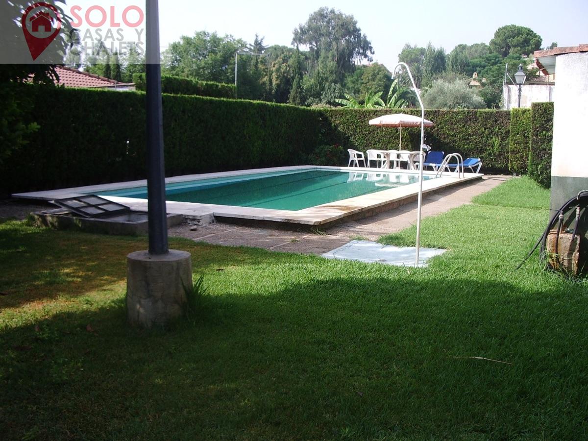 For sale of chalet in Córdoba