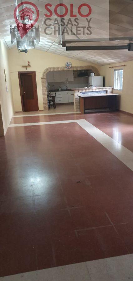 For sale of house in Córdoba