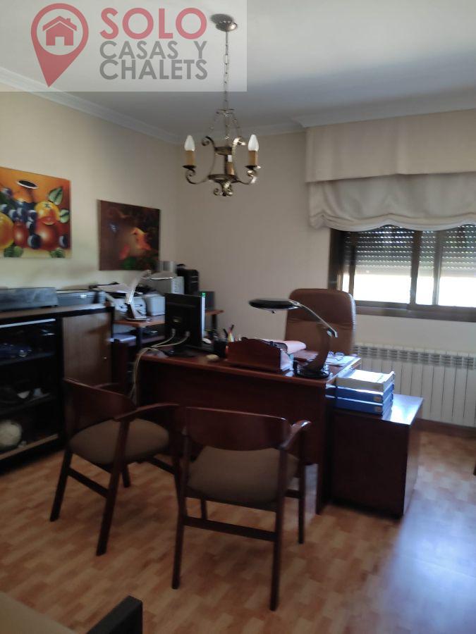 For sale of chalet in Córdoba