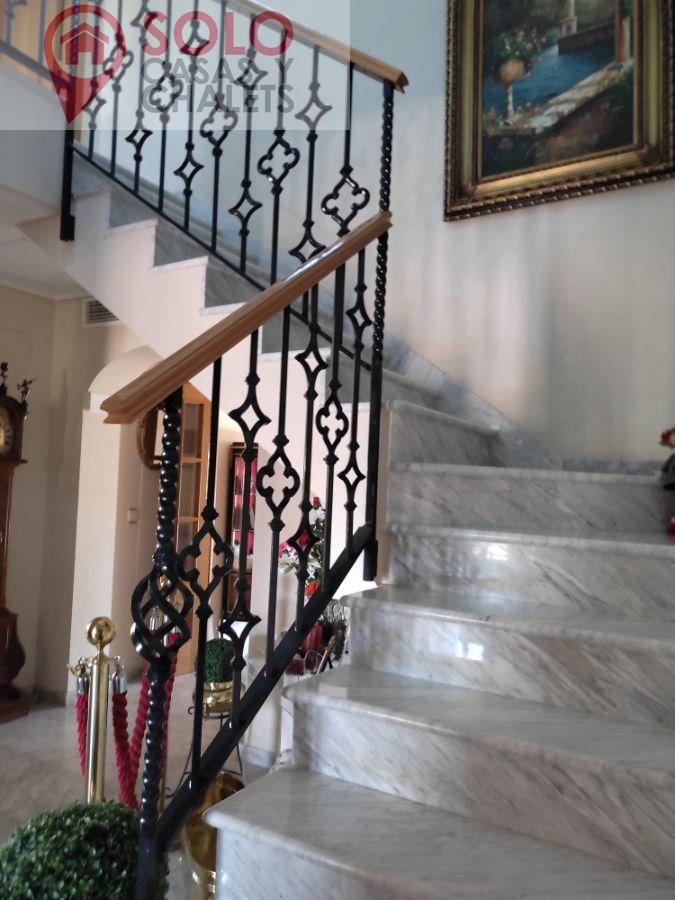For sale of chalet in Córdoba