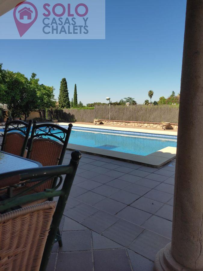 For sale of chalet in Córdoba