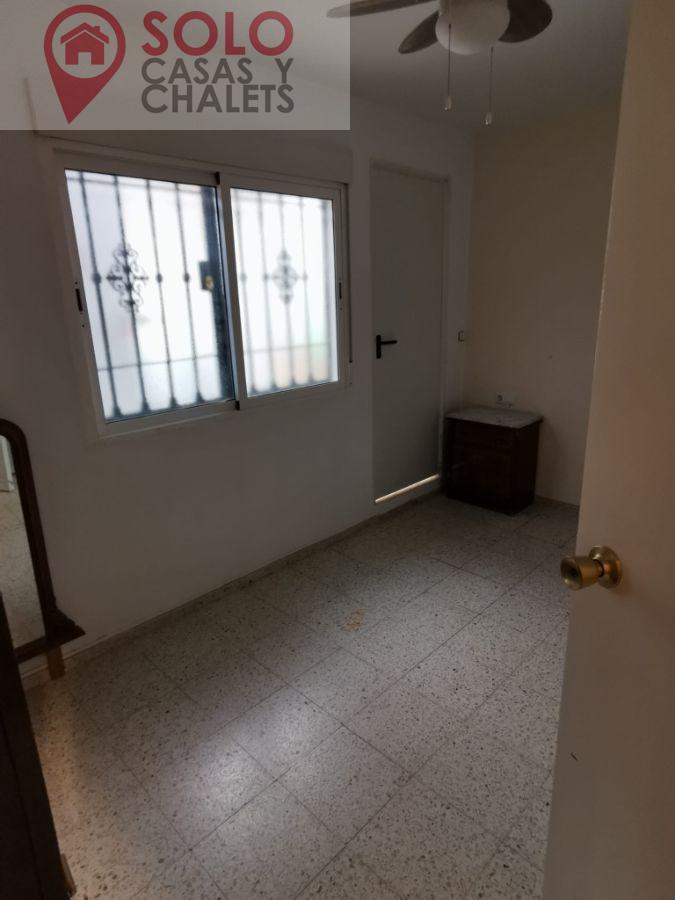 For sale of house in Córdoba