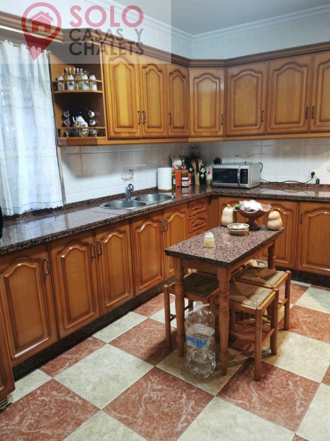 For sale of house in Córdoba