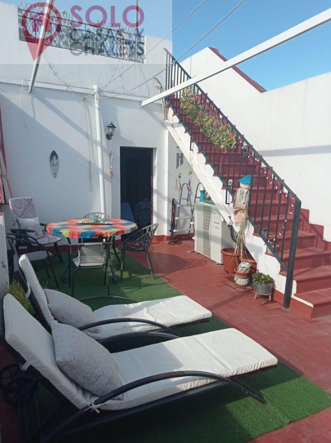 For sale of house in Córdoba