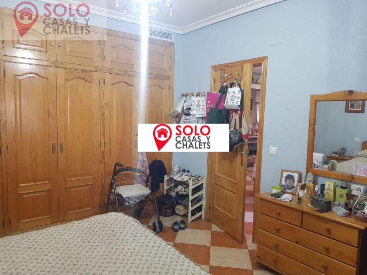 For sale of house in Córdoba