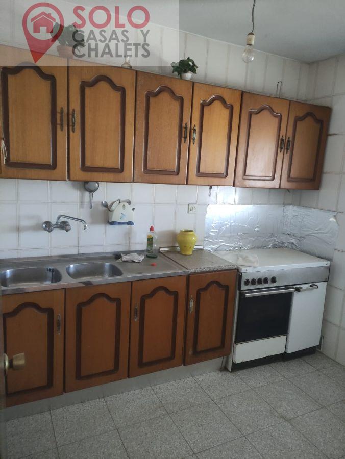 For sale of house in Córdoba