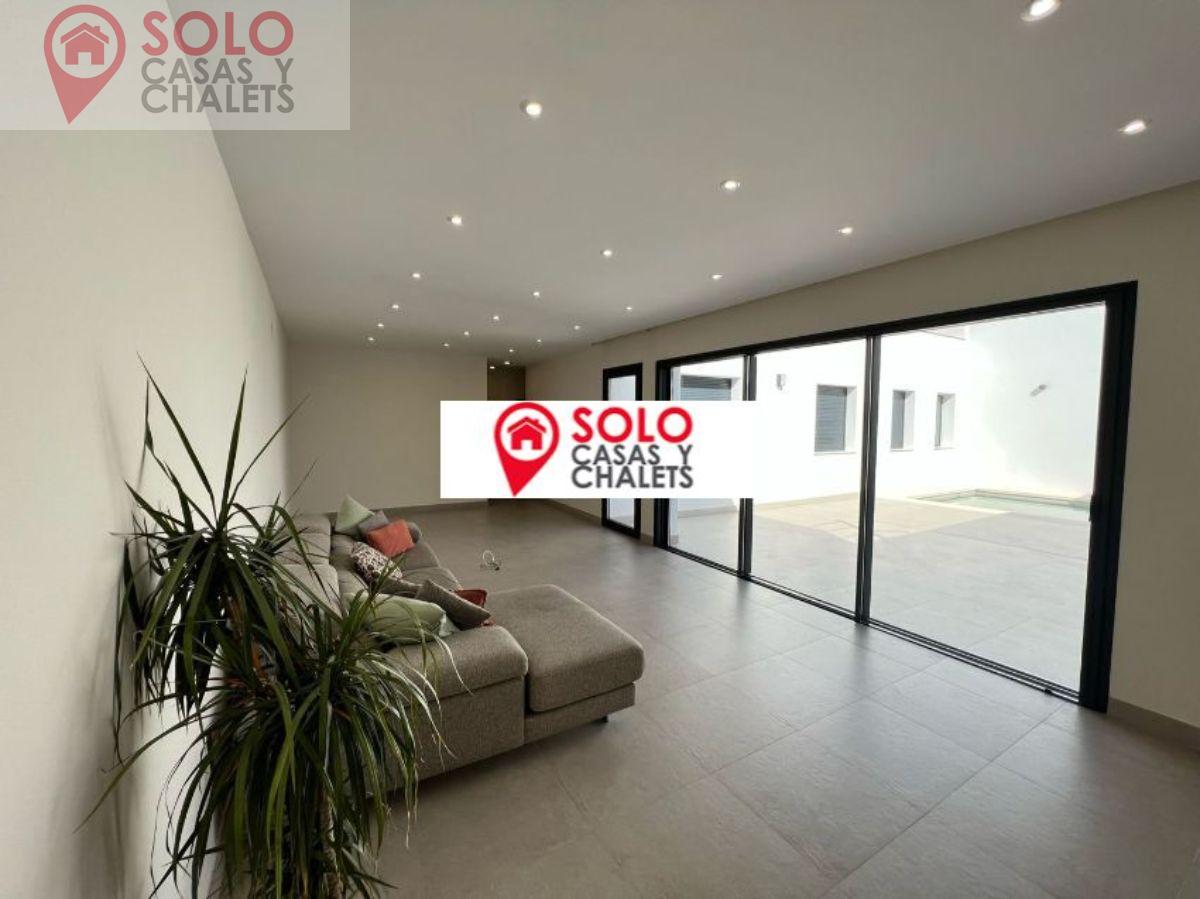 For sale of chalet in Córdoba