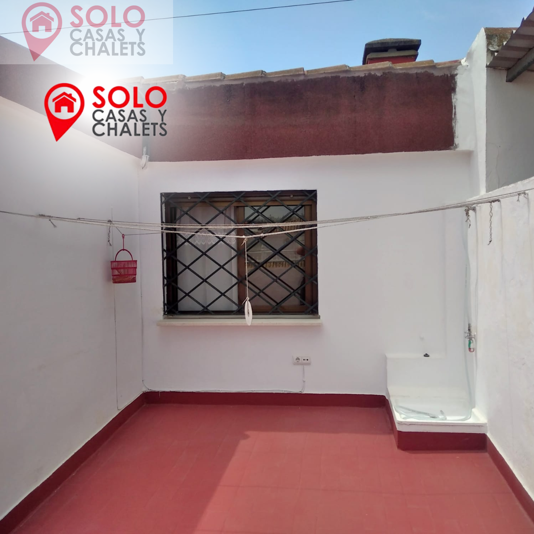 For sale of house in Córdoba