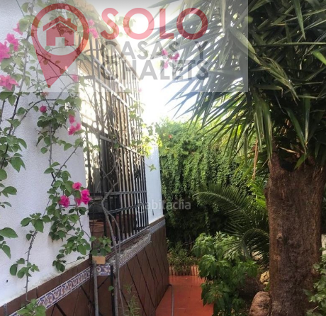 For sale of house in Córdoba